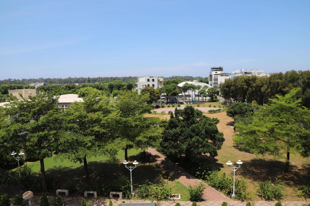 Tainan Julie'S Garden 峰情文旅 Ξενοδοχείο Anping Εξωτερικό φωτογραφία
