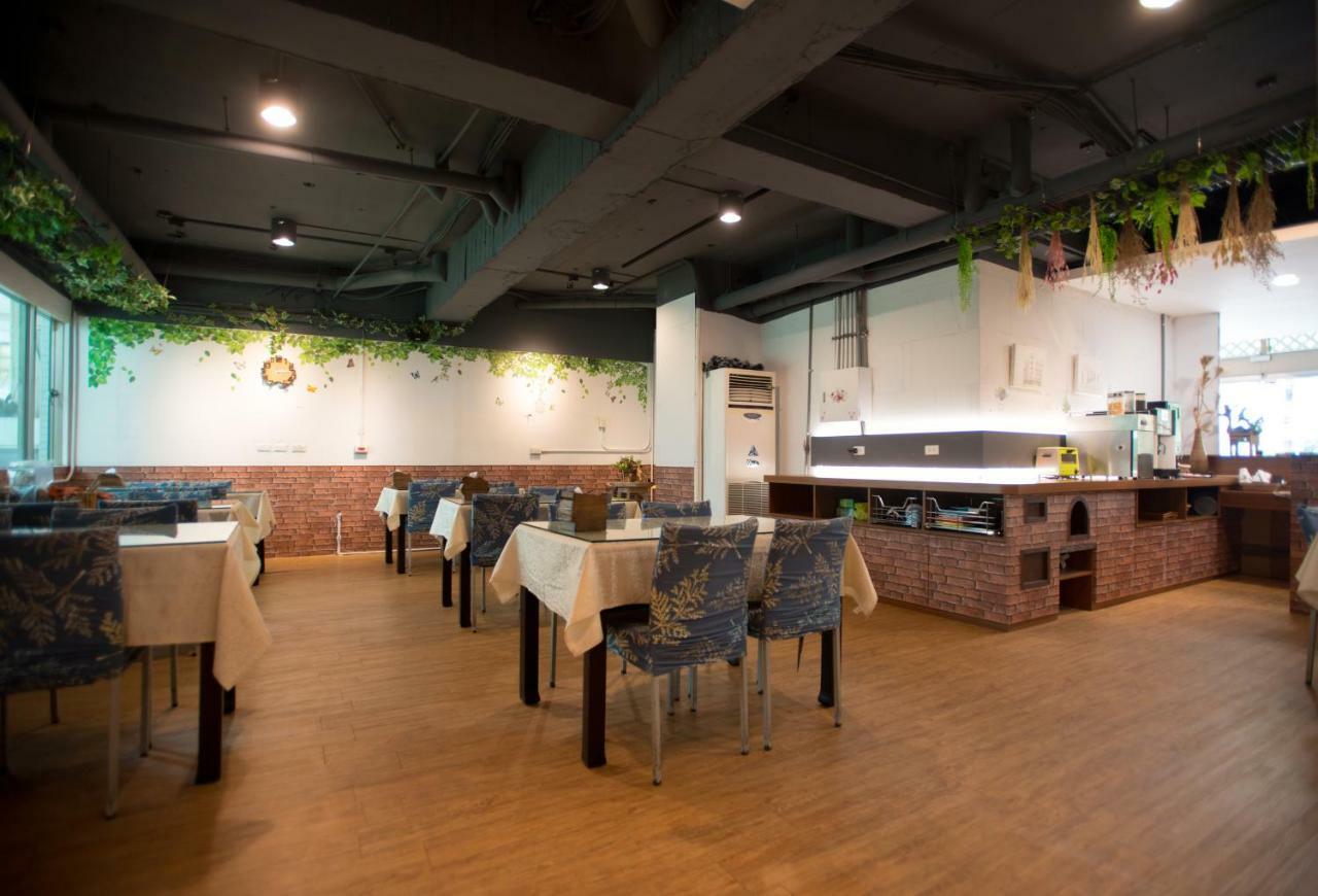 Tainan Julie'S Garden 峰情文旅 Ξενοδοχείο Anping Εξωτερικό φωτογραφία